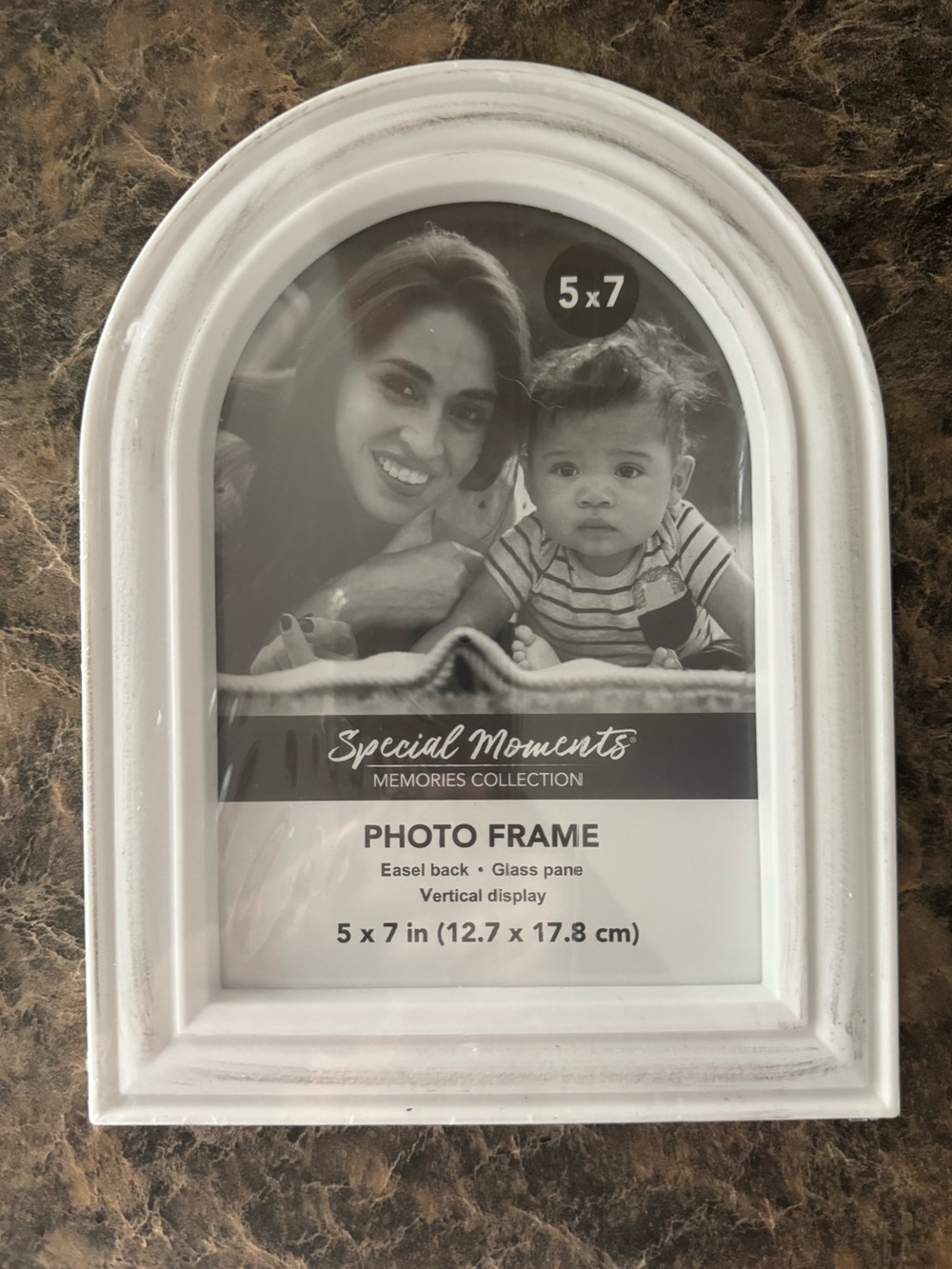 New Whitewashed Arched 5x7 Distressed Picture Frame